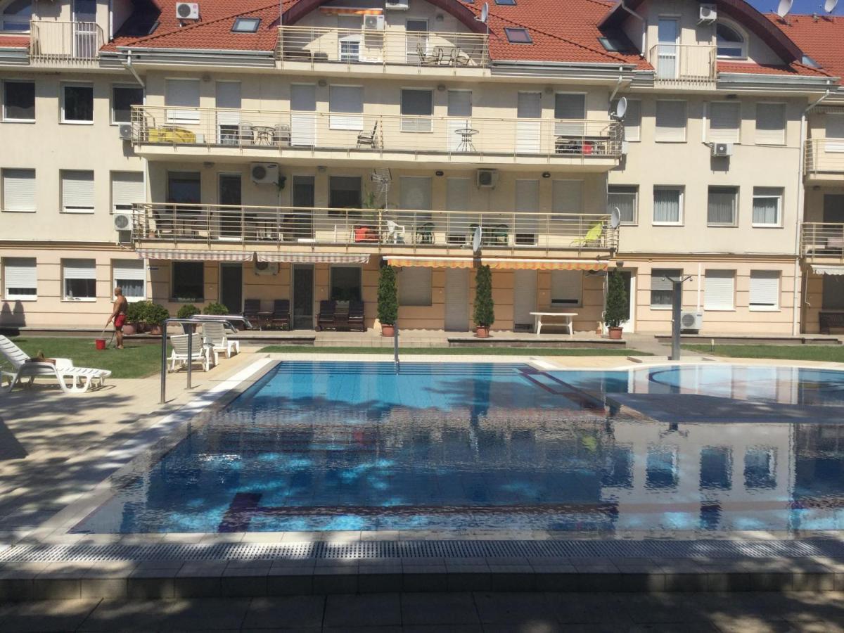 Sport Apartman Hajduszoboszlo Exterior photo